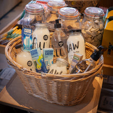 Load image into Gallery viewer, Eco Cleaning Starter Kit
