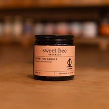 Load image into Gallery viewer, Sweet Bee Candle
